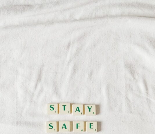 산사태·하천재해·지하침수 대책 점검…“인명피해 최소화” text on white textile