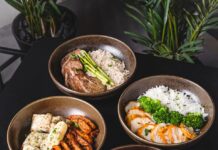 신체 회복을 돕는 운동 후 영양 섭취의 중요성 cooked food on black ceramic bowls